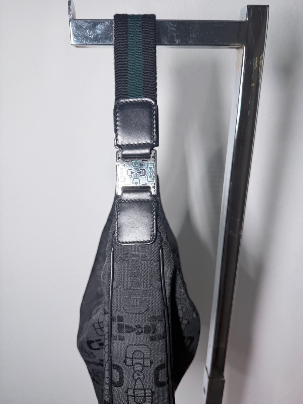 GUCCI Horsebit Pattern Canvas Black Shoulder Bag 211524 - Picture 8 of 16